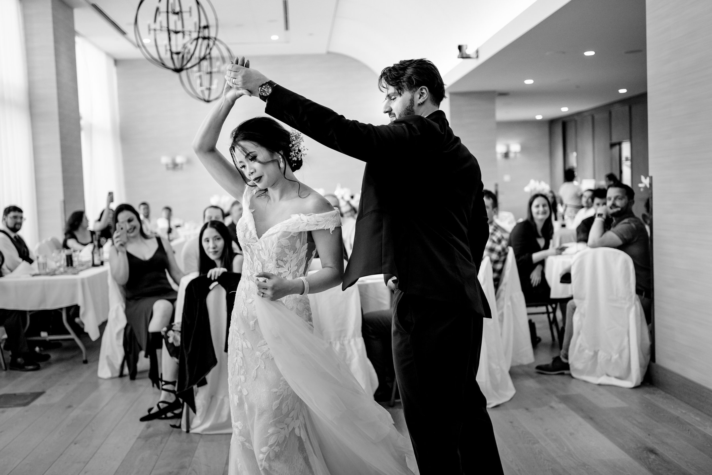 Weddingphotographyvancouver|Freemason Hall462.JPG