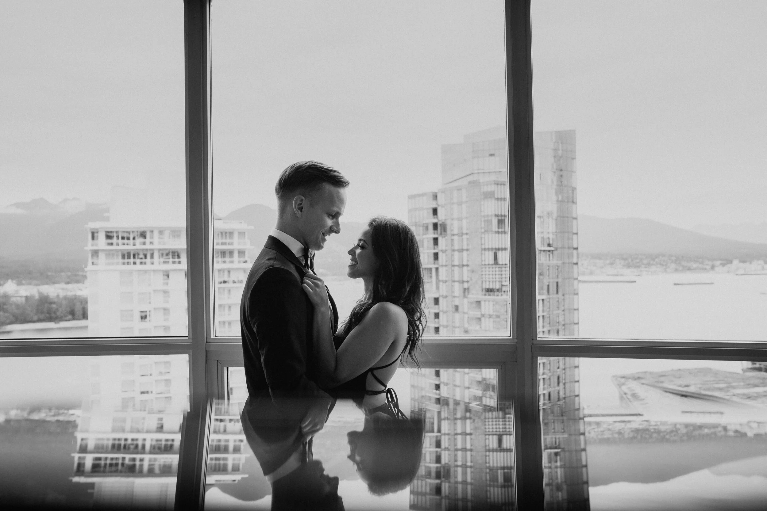 Vancouver Wedding photographer downtown782.JPG