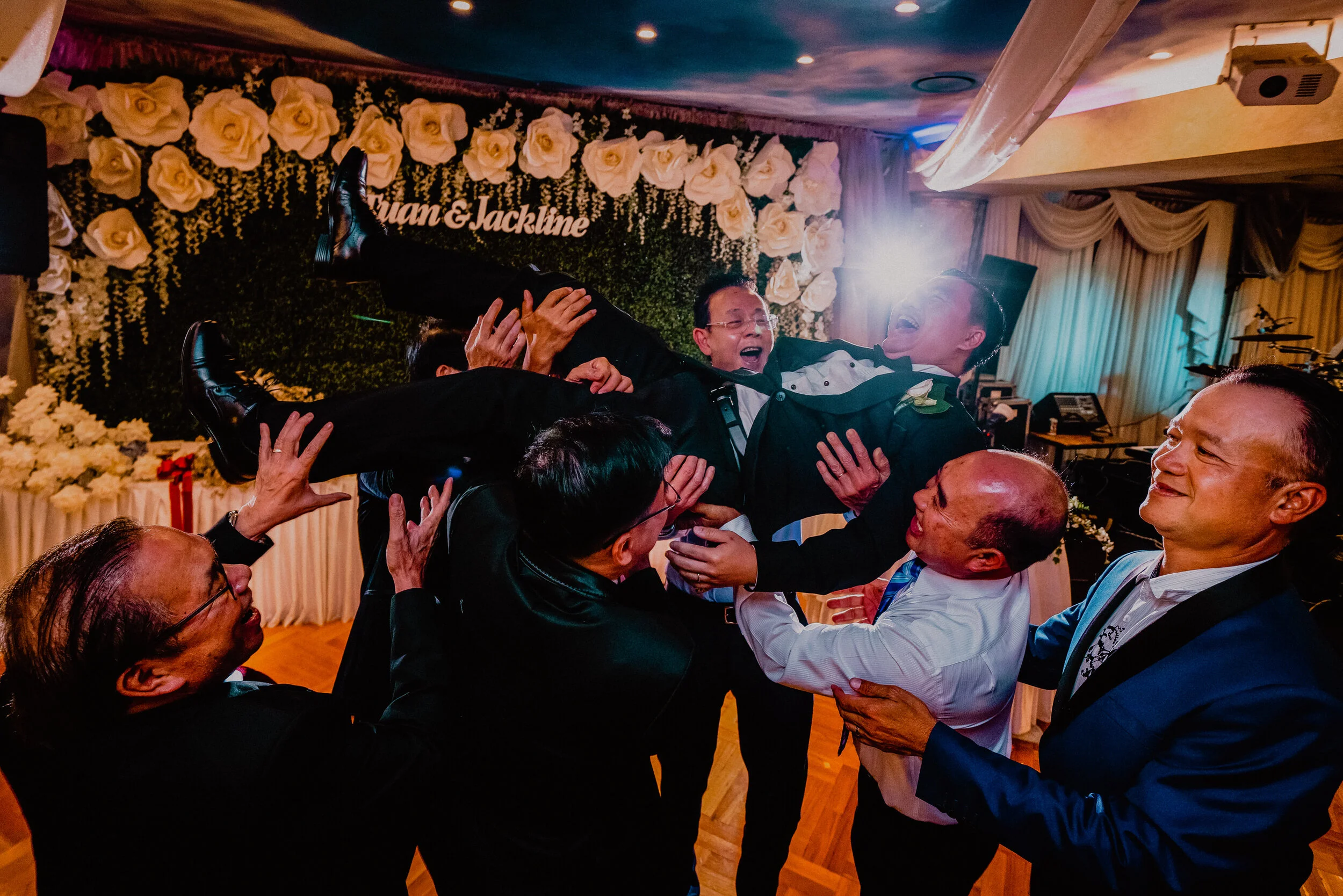 the vancouver wedding photographer395.JPG