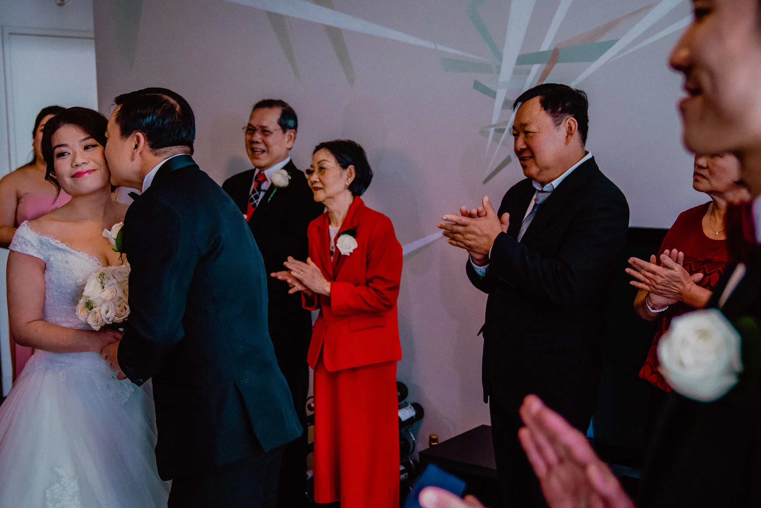the vancouver wedding photographer380.JPG