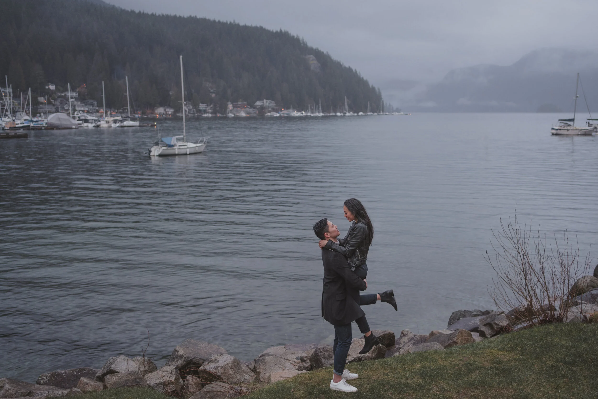 Vancouver Wedding photographer deep cove701.JPG
