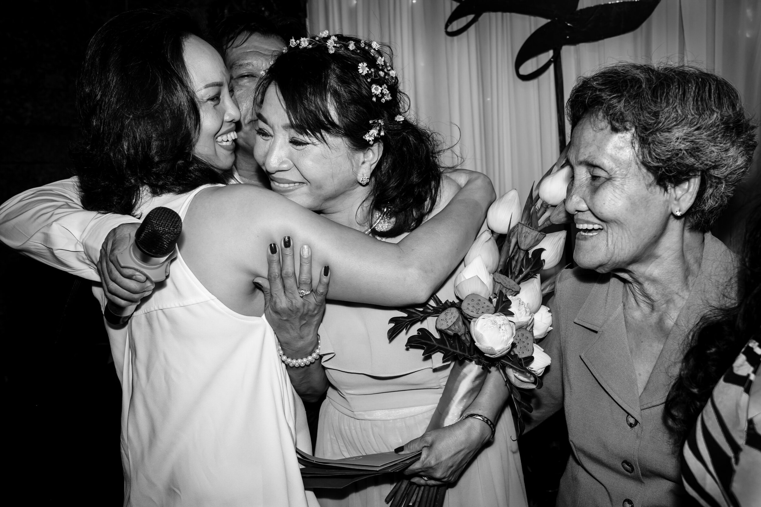 vancouver bc wedding photographers265.JPG