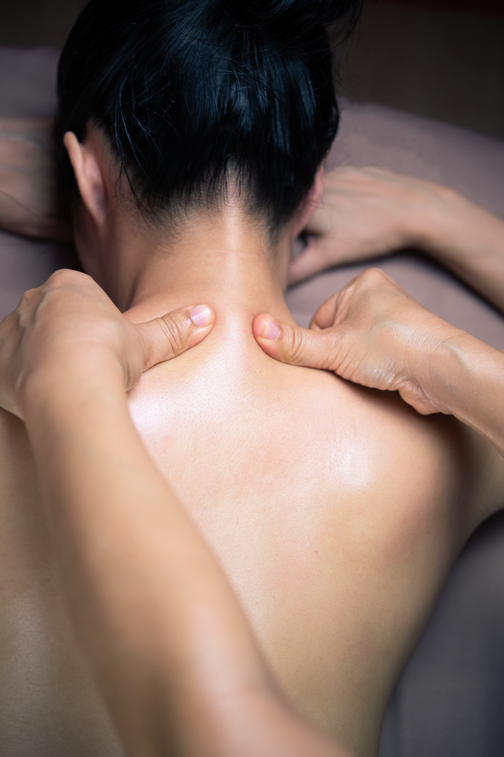 Calming Body Oil Massage