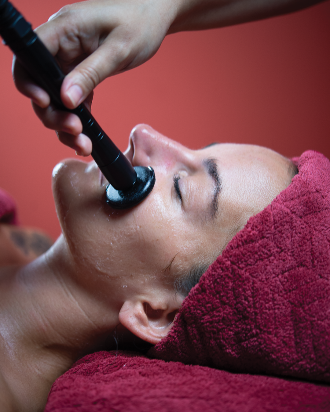 Therma Lift and Gold Facial