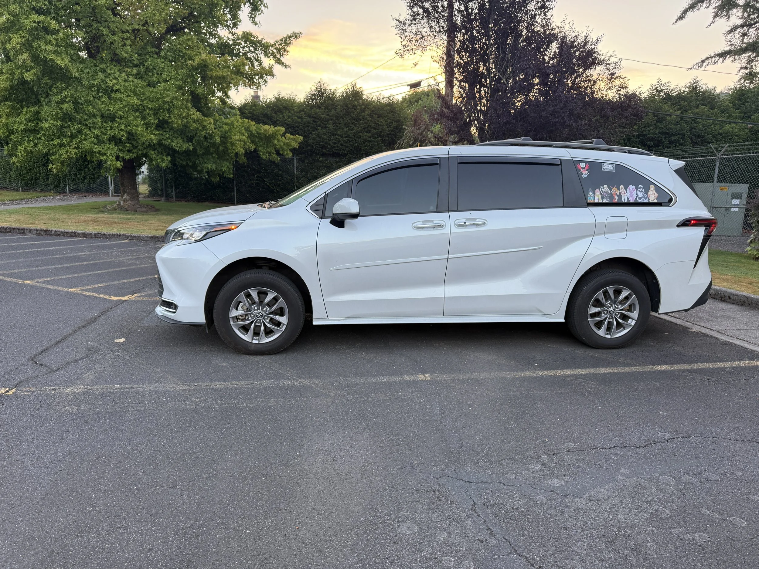 The Adventure wagon fresh from a 2" lift install. Ready for more adventure, unfortunately it had mostly been driving to work.