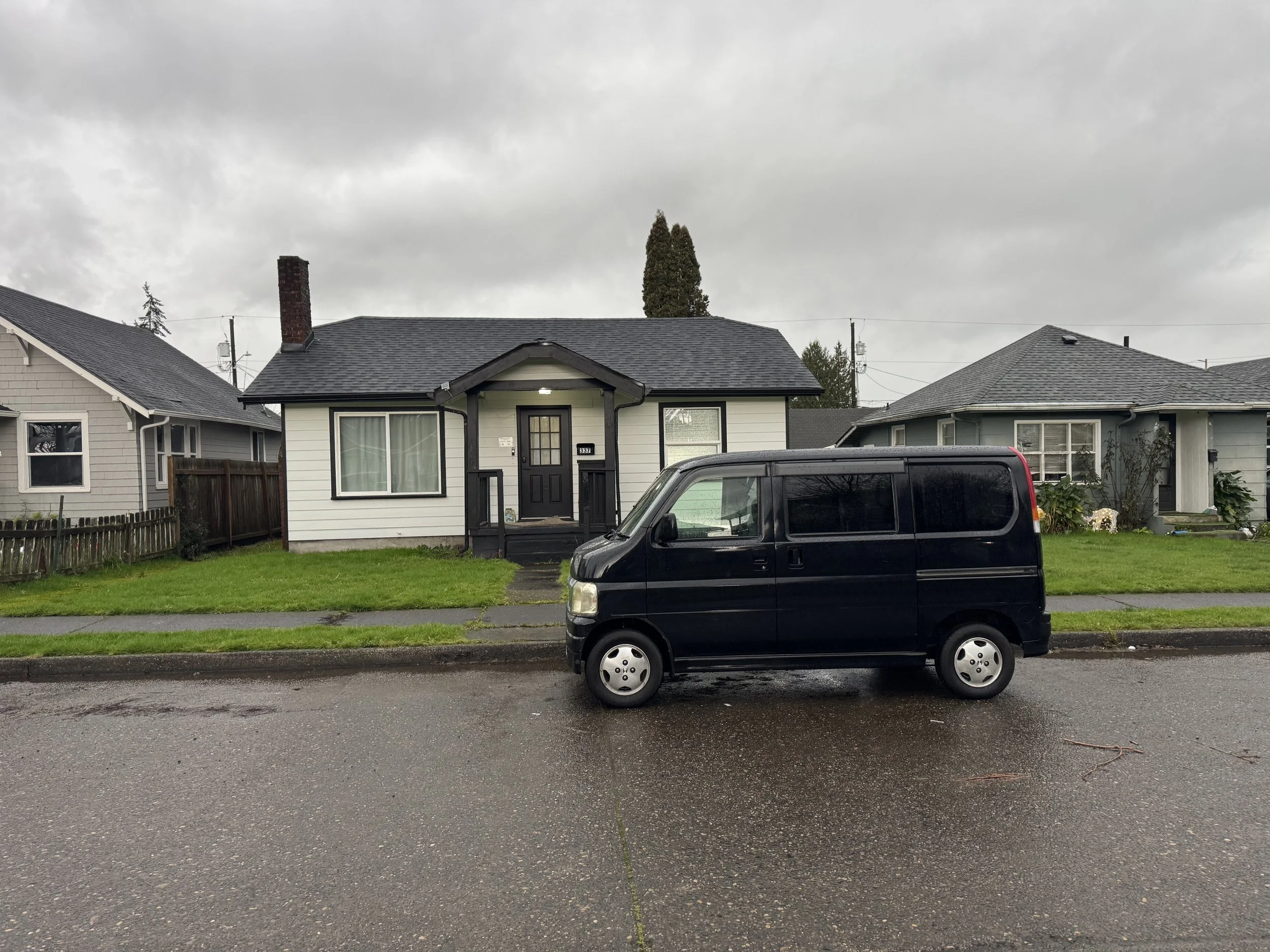 Dad's K Van, So small and fun!