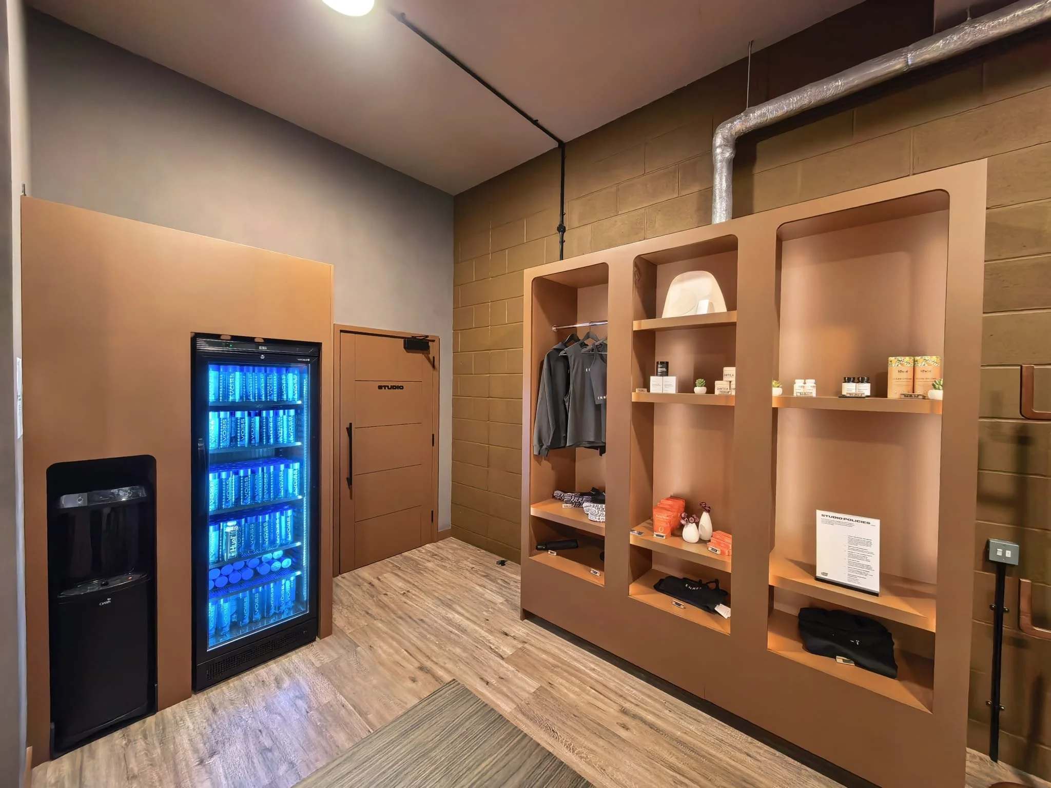 Bespoke Merchandising Units & Fitted Furniture