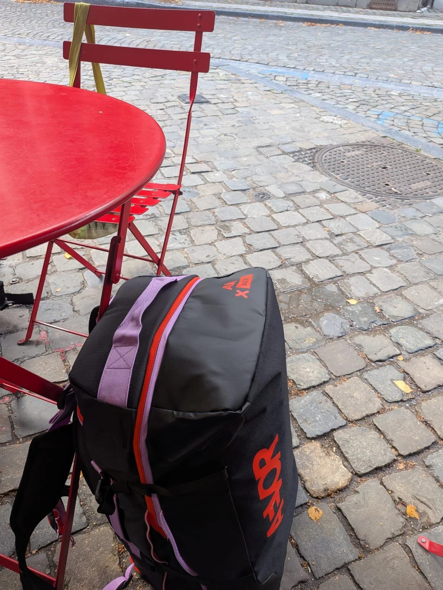 from Yin Nation to weekend away. 💜

Ob zum Training oder f&uuml;r einen spontanen Kurztrip: Der @aevor Duffel Pack begleitet dich. Als Tasche oder Rucksack tragbar, von 47 auf 60 Liter erweiterbar und mit separatem Nassfach f&uuml;r deine Sportsache