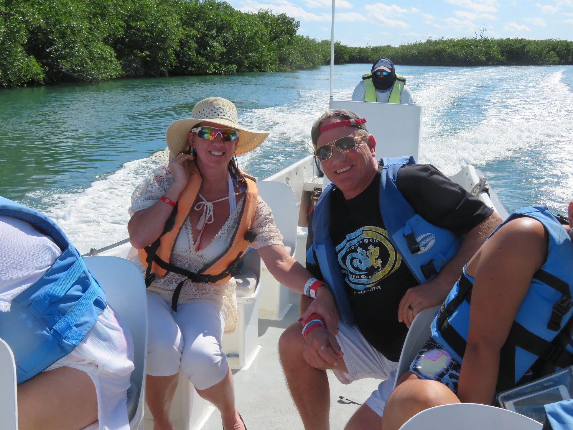 Small rental boat used for an independent snorkeling trip near Cancun.