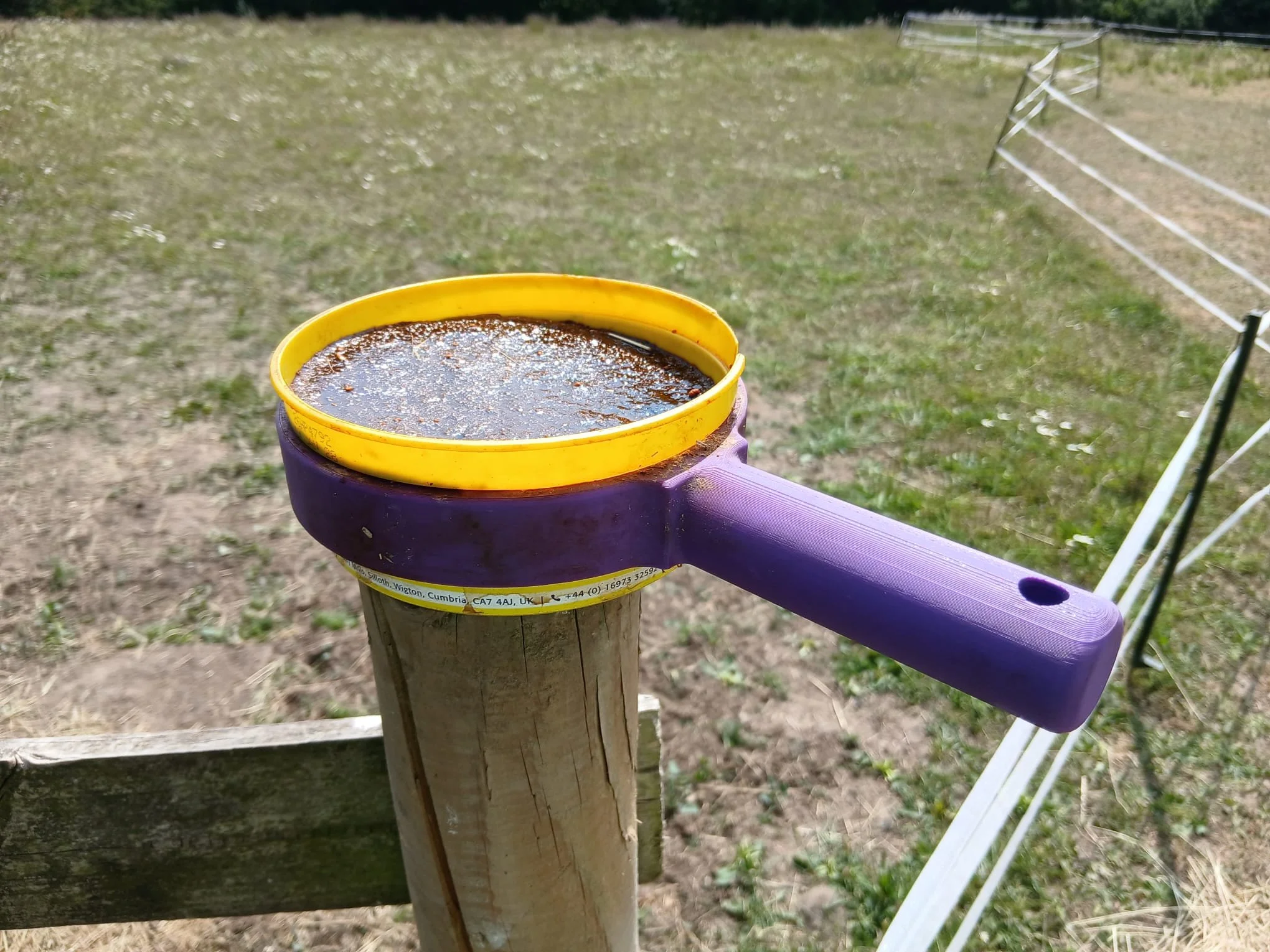 Horslyx Holder