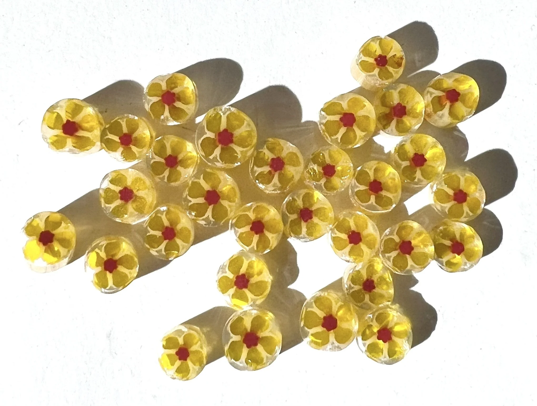Yellow Daisy Murrini, Bullseye Glass