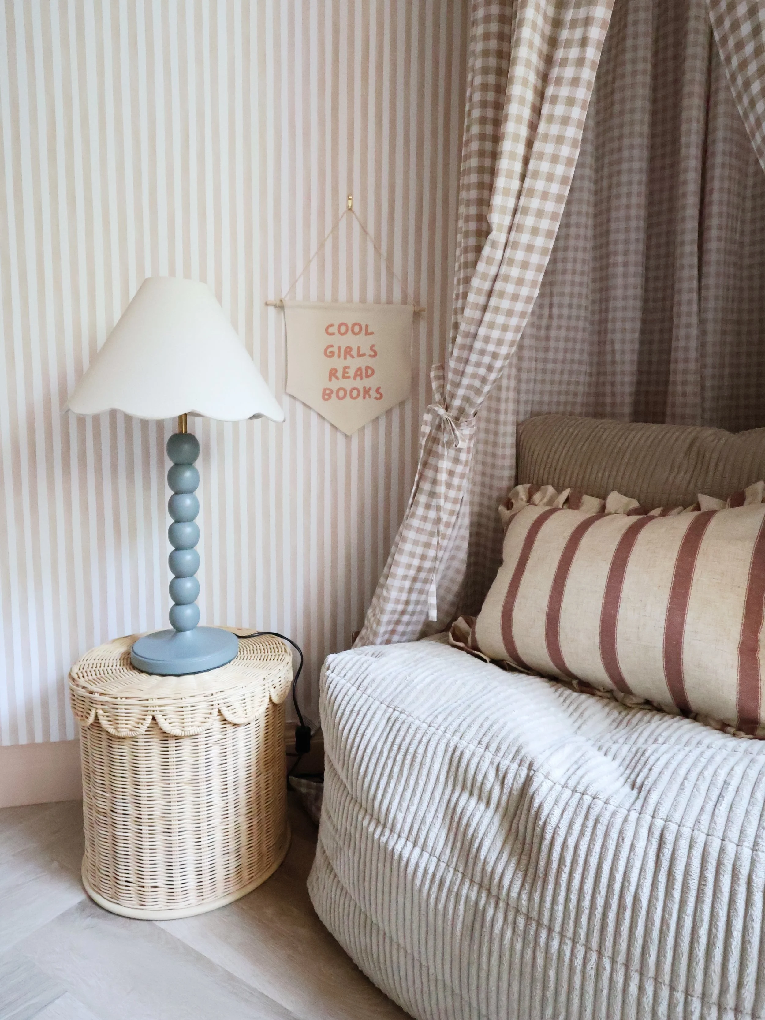 Reading corner of dreams ☁️🌸

As a massive book lover myself I was so excited to design a little reading nook for this girls bedroom. We wanted it to feel hidden and secretive where she could pull the curtain and hide from her twin brother. The litt