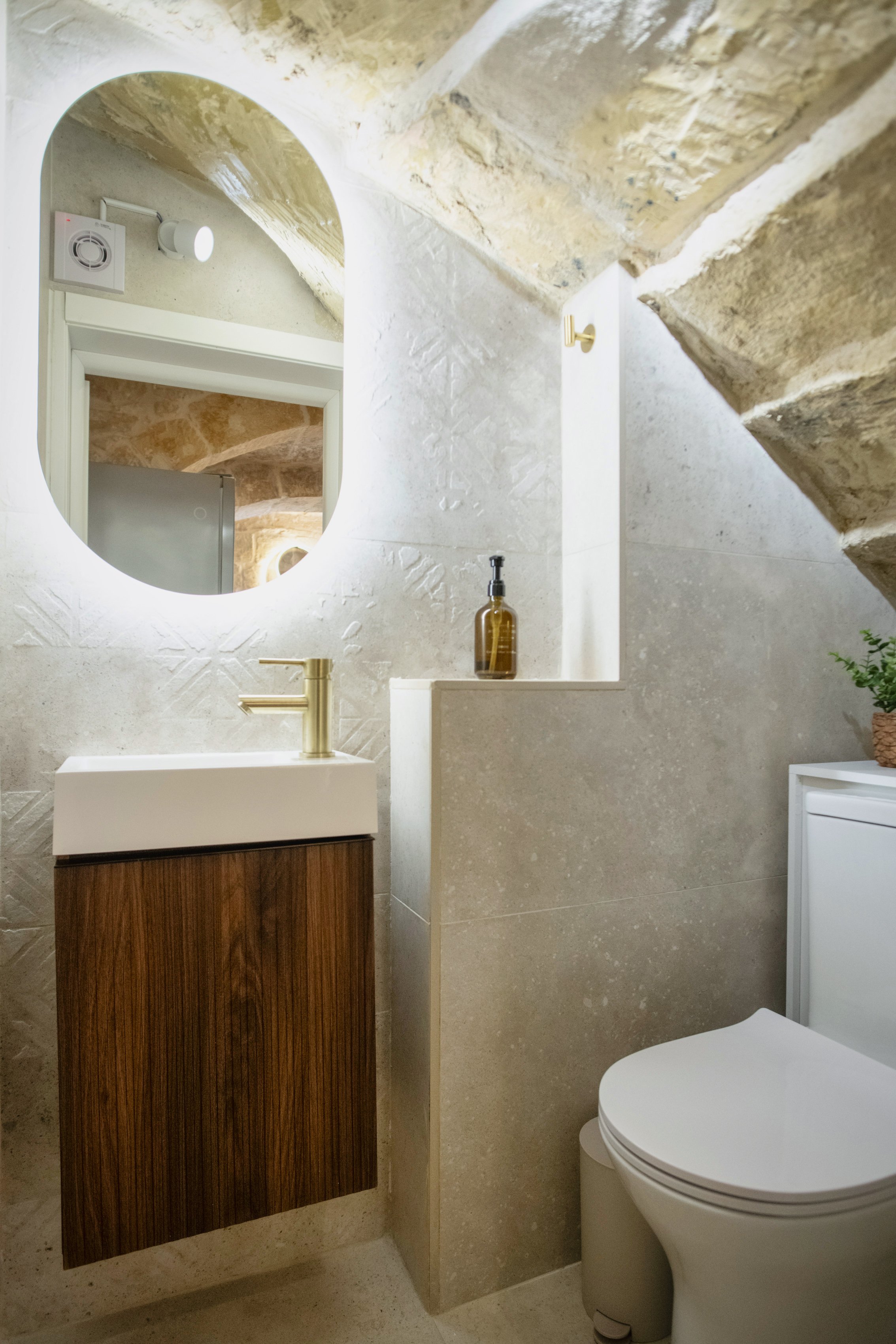 45, Floriana Acc_170326 010.jpg
