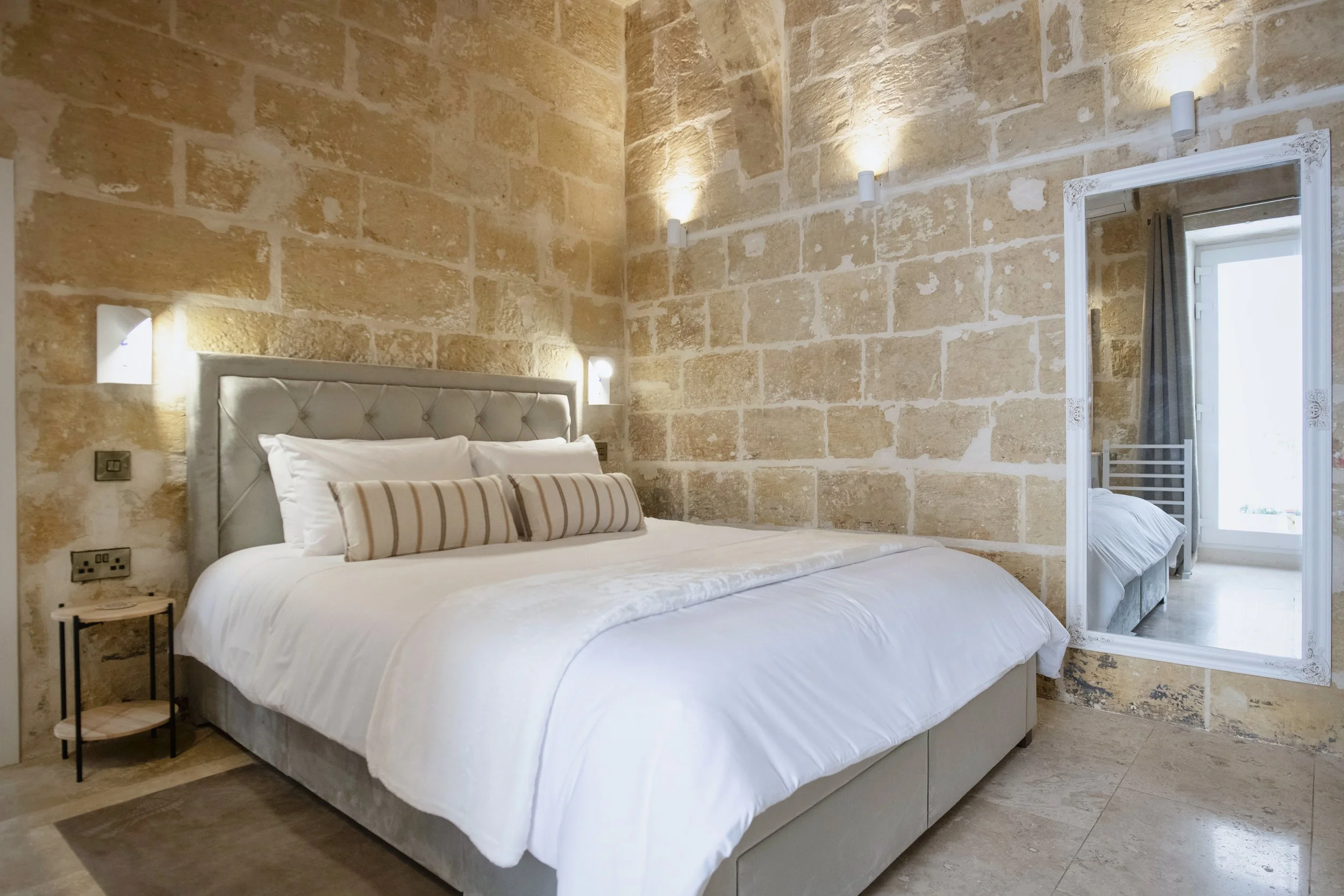 45, Floriana Acc_170326 015.jpg