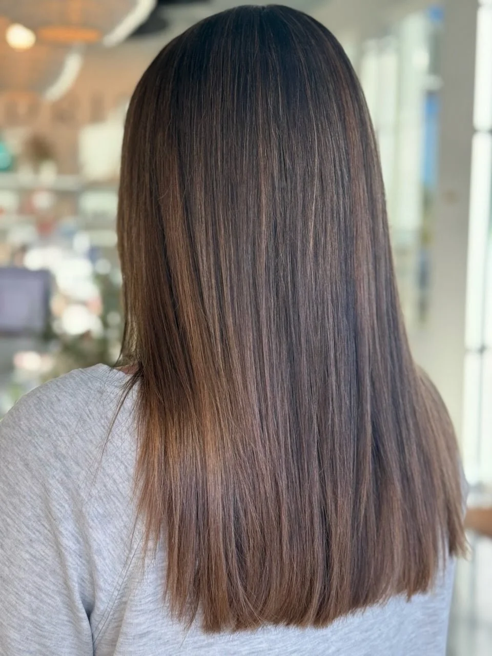 A little hair photo dump featuring Malayna&rsquo;s recent work ✨

Dimensional color, lived-in blondes, rich brunette tones, and all the little details that make great hair great. We&rsquo;re loving what Malayna has been creating behind the chair late
