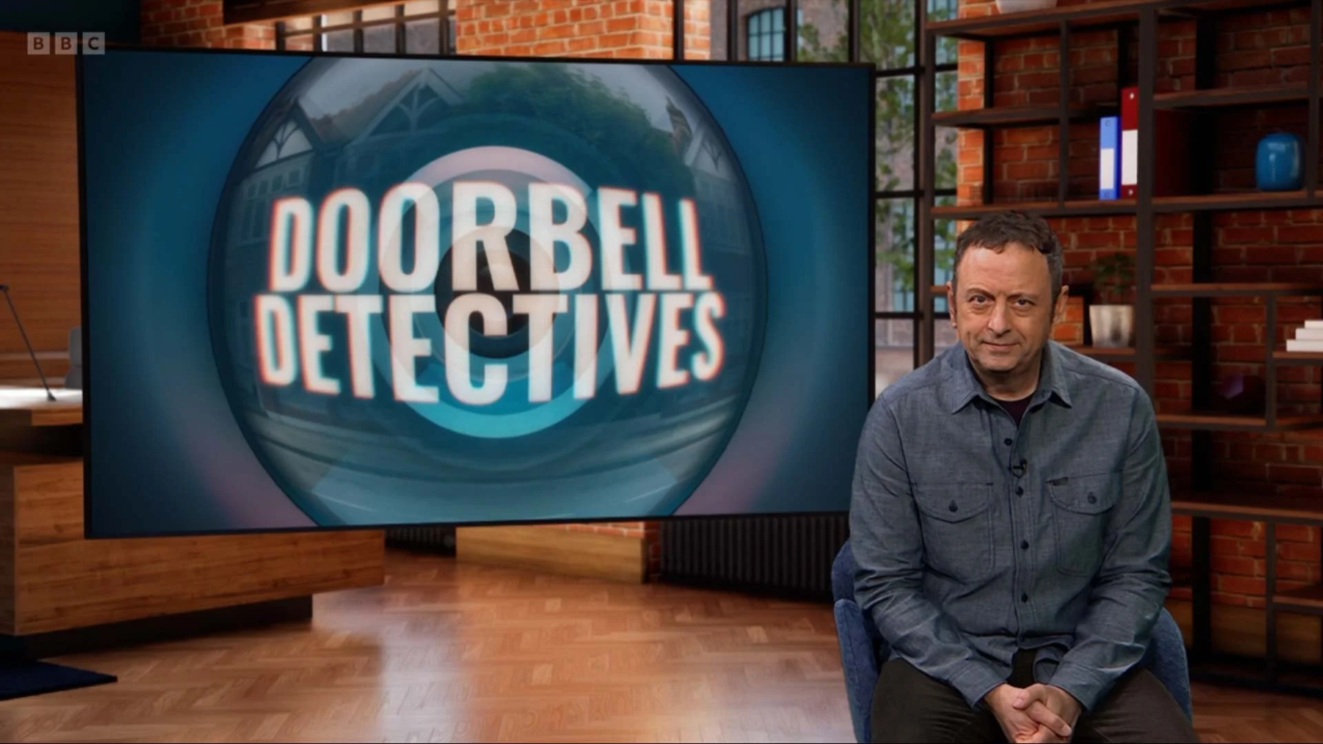 Host Matt Allwright in front of Doorbell Detective screen