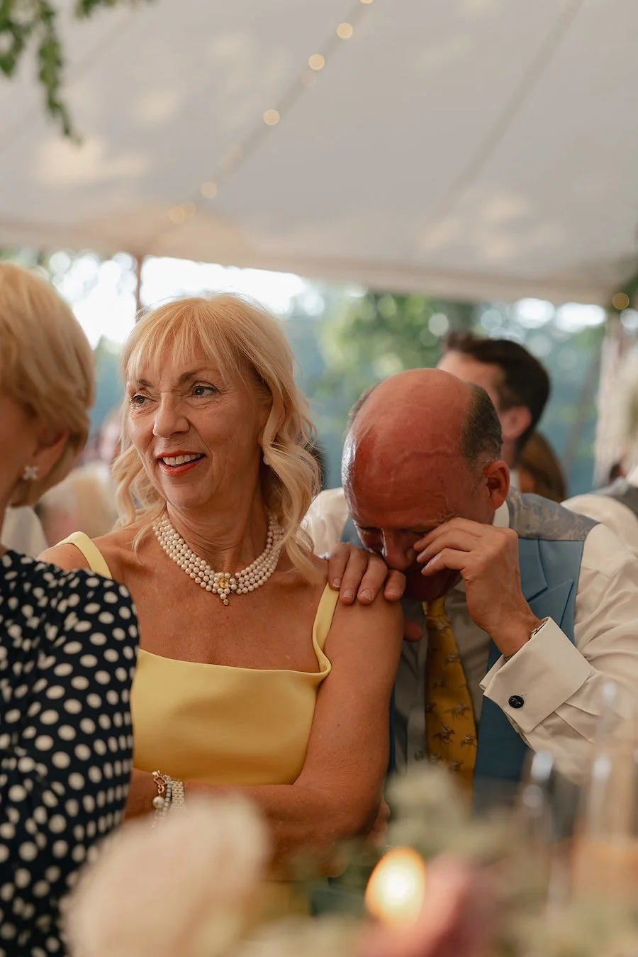 Family-Home-Documentary-Wedding-Photographer-E&J--120.jpg