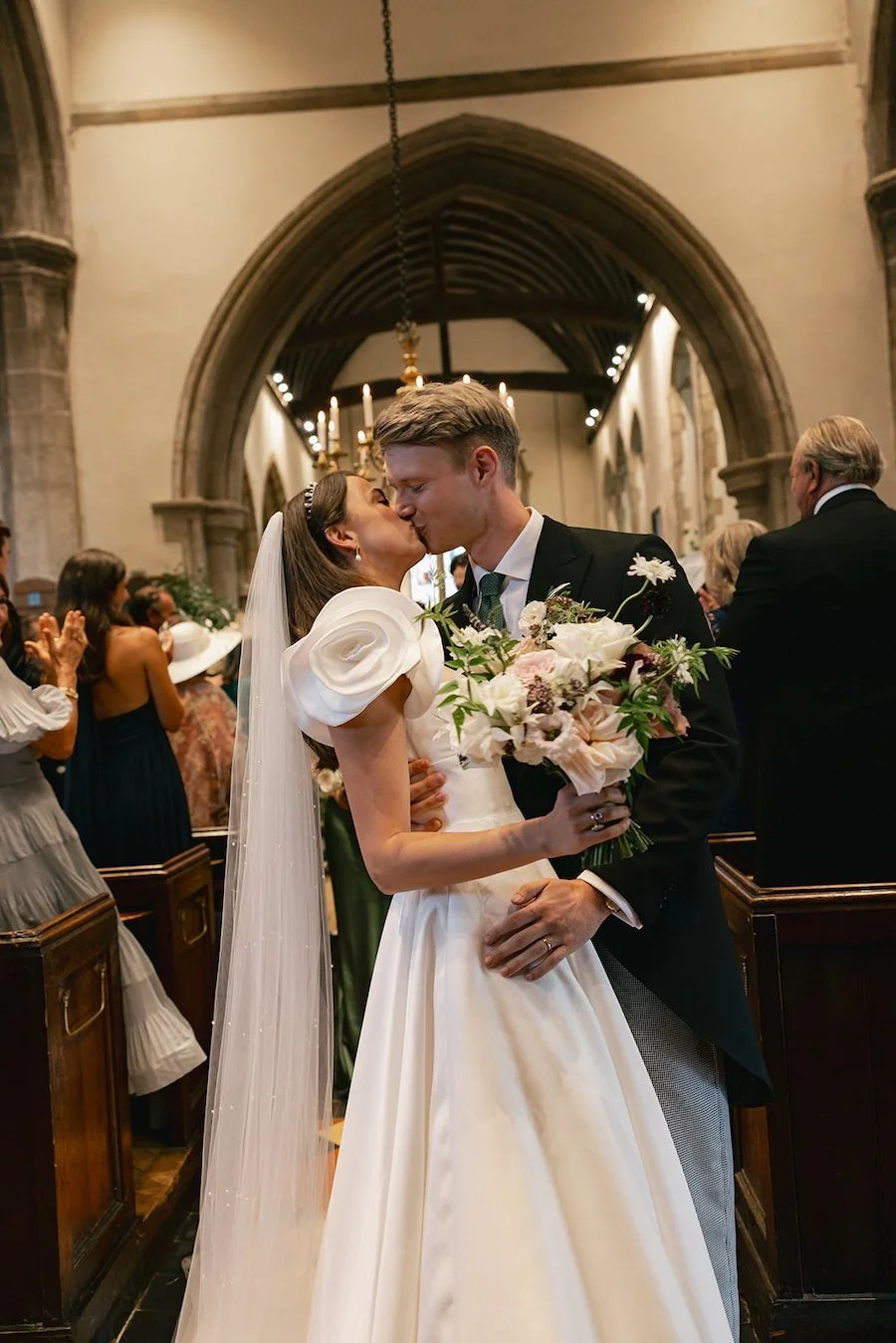 Family-Home-Documentary-Wedding-Photographer-E&J--45.jpg