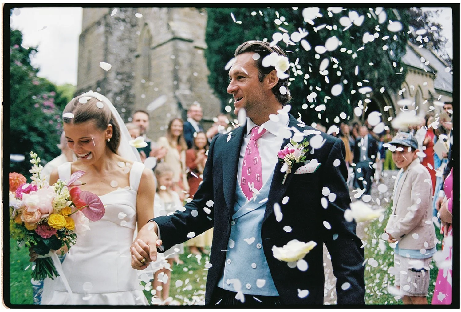Hyde-Estate-Haywards-Heath-T&S-Wedding-Photography-Film-Photography-35mm--76.jpg