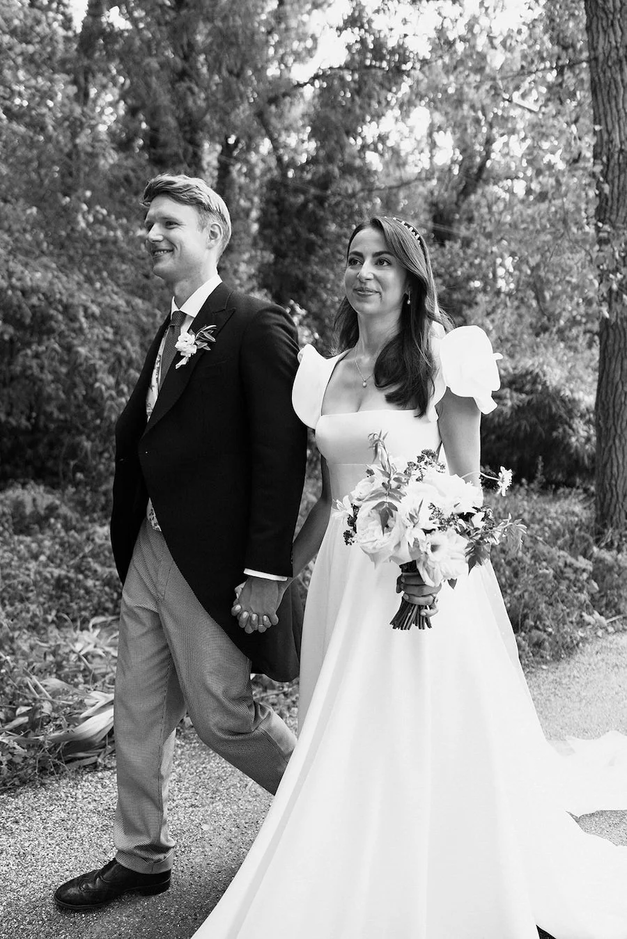 Family-Home-Documentary-Wedding-Photographer-E&J--58.jpg