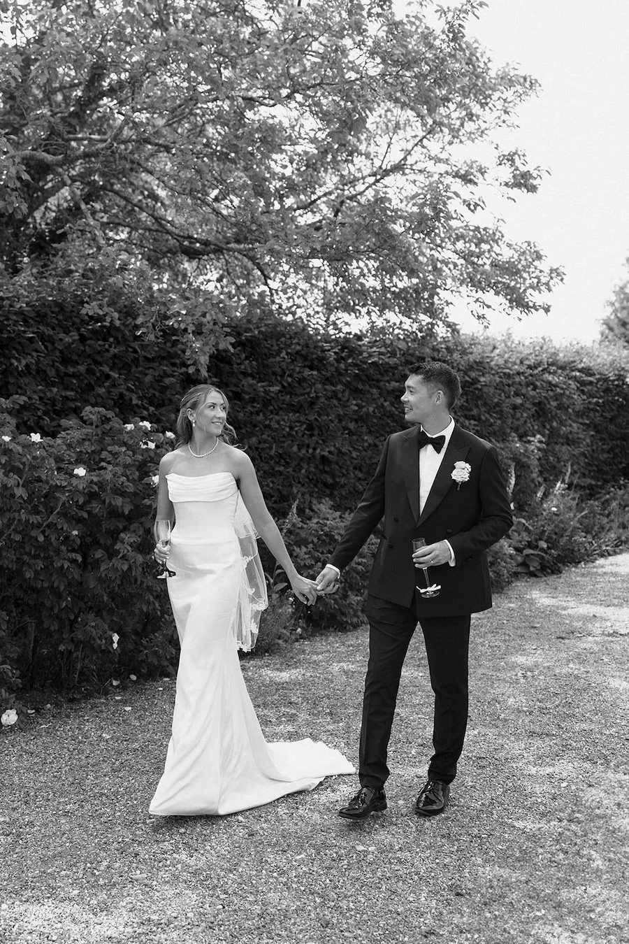 Bignor-Park-Estate-Luxury-East-Sussex-Wedding-Photographer-R&C-Portraits-3.jpg