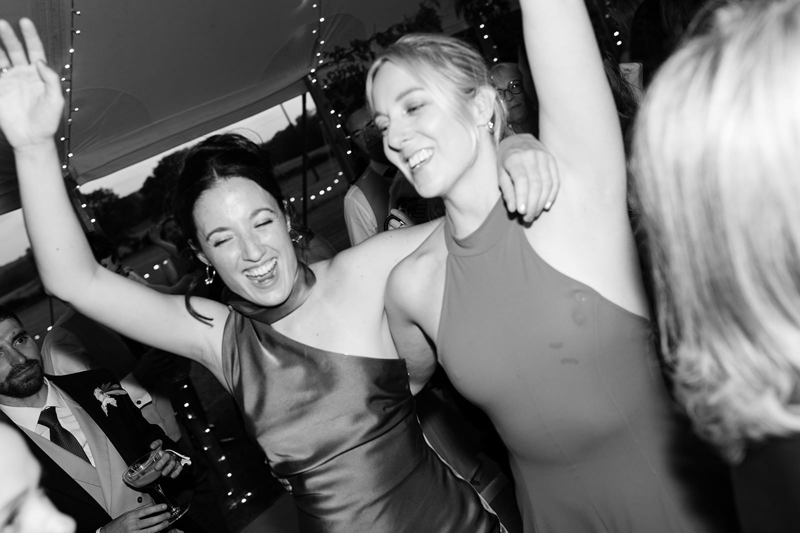 Family-Home-Documentary-Wedding-Photographer-E&J--156.jpg