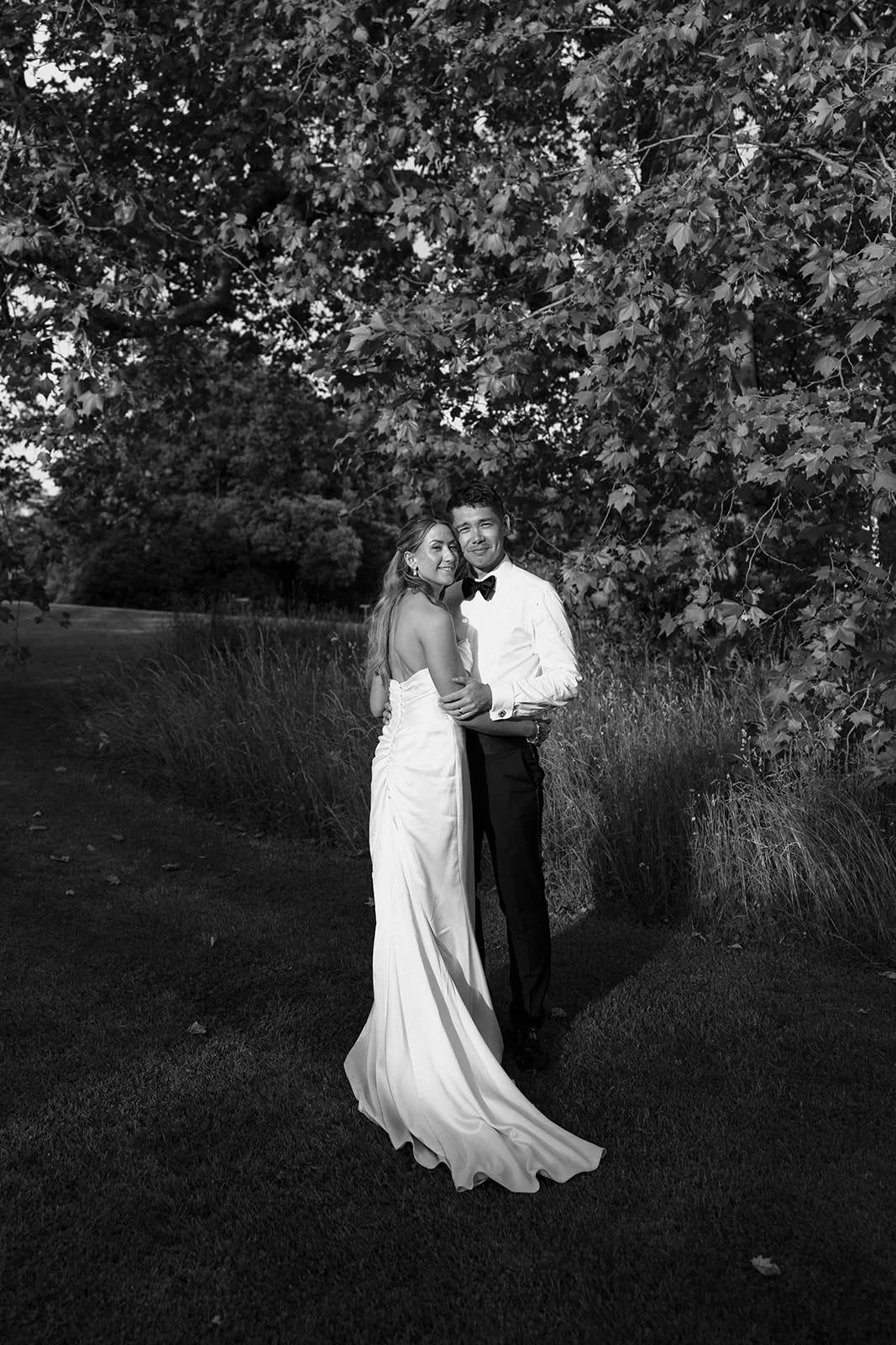 Bignor-Park-Estate-Luxury-East-Sussex-Wedding-Photographer-R&C-Wedding-Drinks-Evening-Party-27.jpg