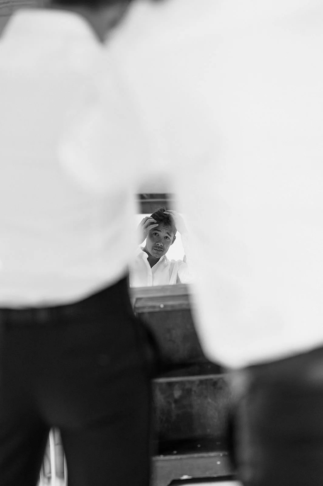 Bignor-Park-Estate-Luxury-East-Sussex-Wedding-Photographer-R&C-Getting-Ready-4.jpg