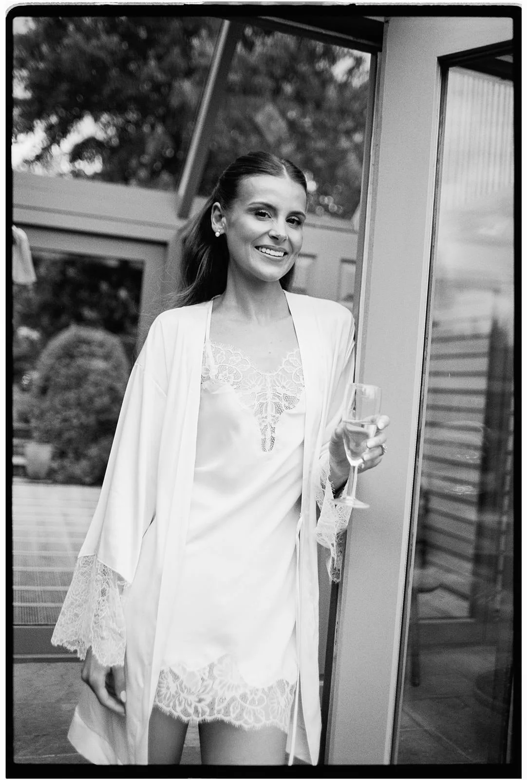 Hyde-Estate-Haywards-Heath-T&S-Wedding-Photography-Film-Photography-35mm--23.jpg