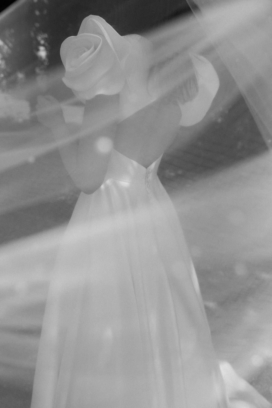 Family-Home-Documentary-Wedding-Photographer-E&J--26.jpg