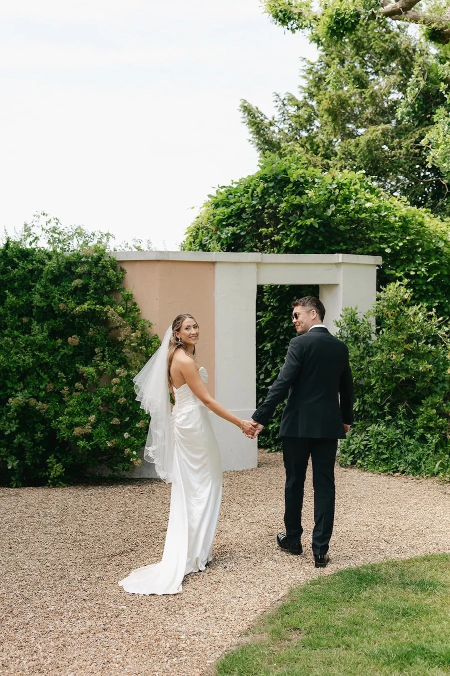 Bignor-Park-Estate-Luxury-East-Sussex-Wedding-Photographer-R&C-Portraits-9.jpg