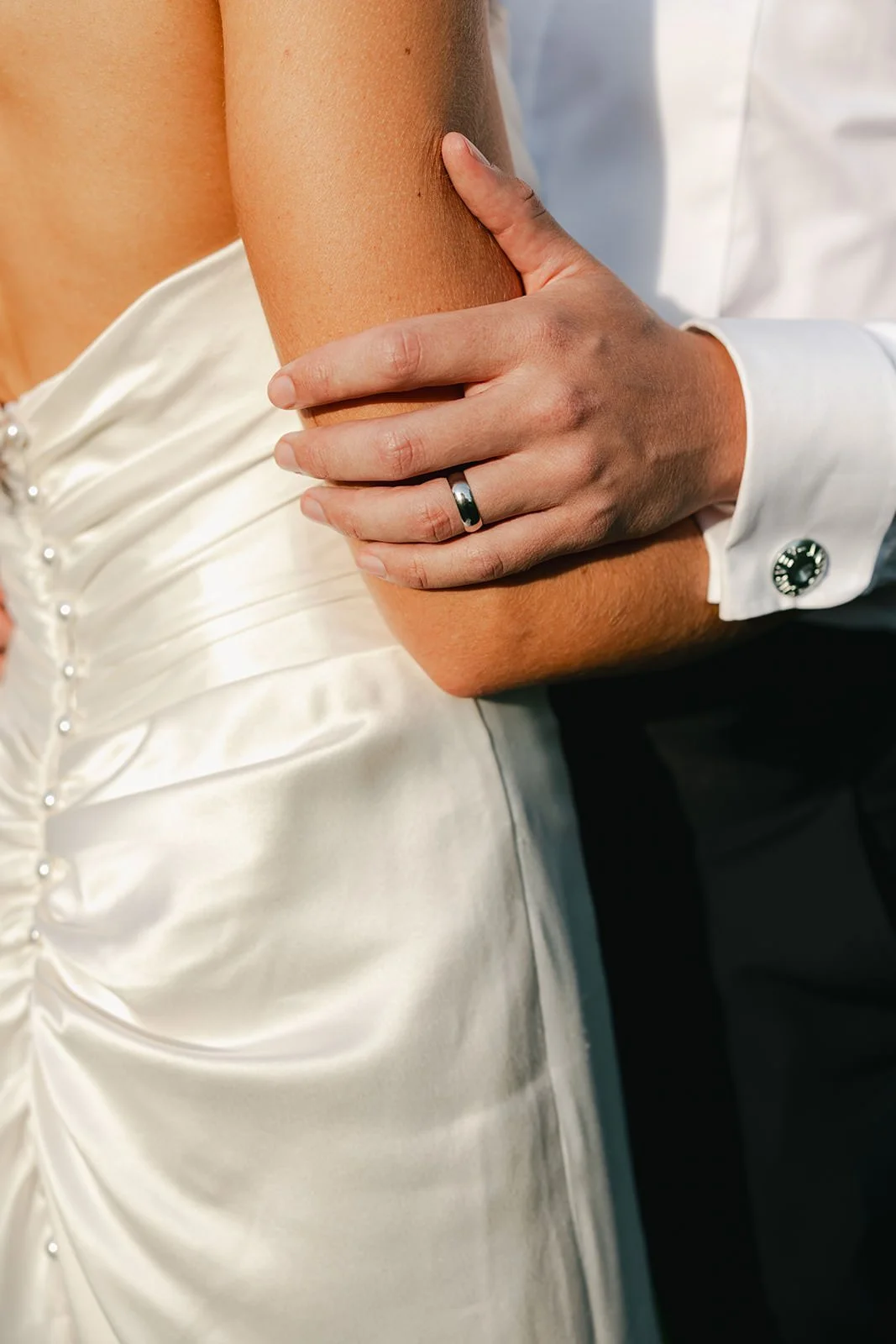 Bignor-Park-Estate-Luxury-East-Sussex-Wedding-Photographer-R&C-Wedding-Drinks-Evening-Party-28.jpg