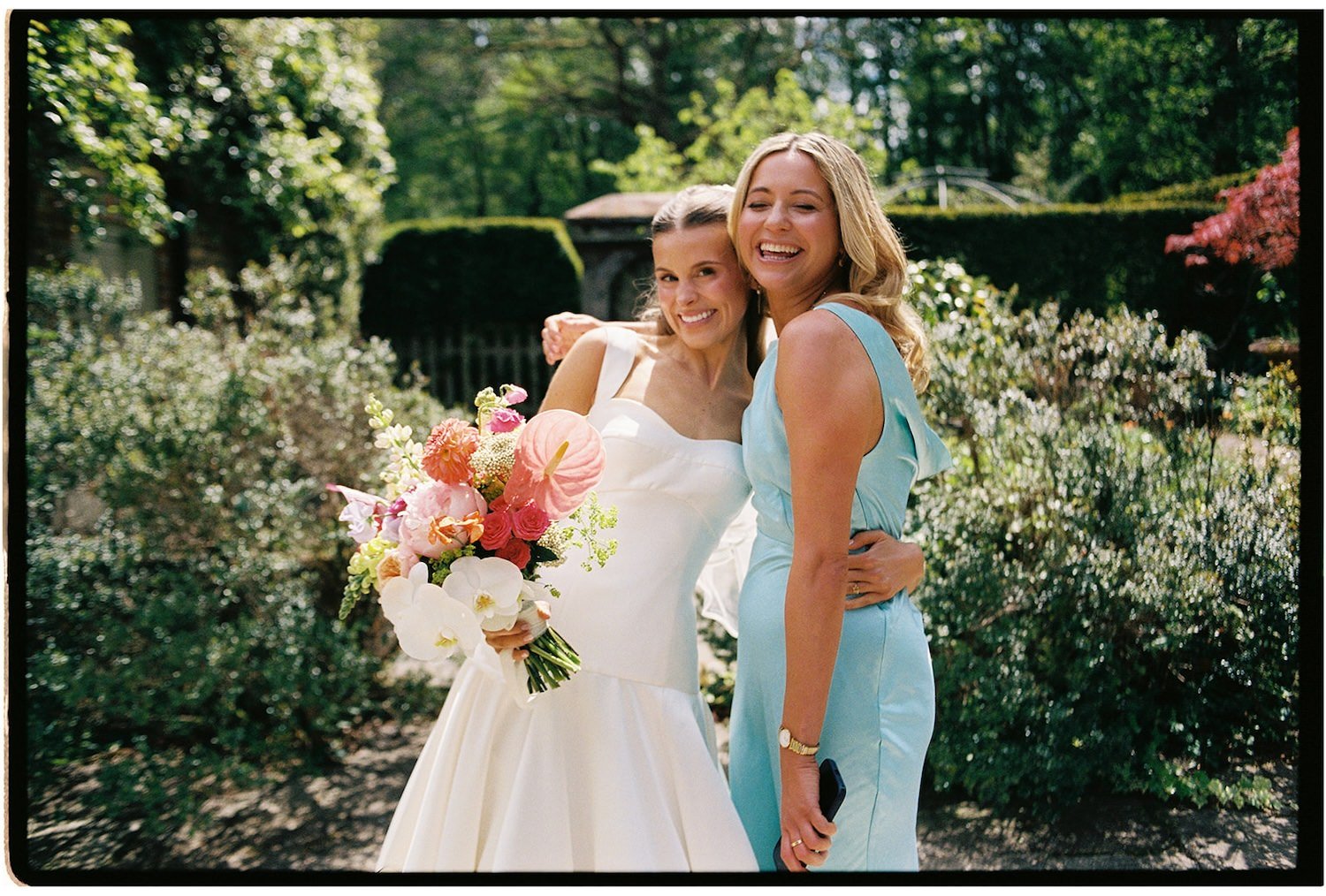 Hyde-Estate-Haywards-Heath-T&S-Wedding-Photography-Film-Photography-35mm--102.jpg