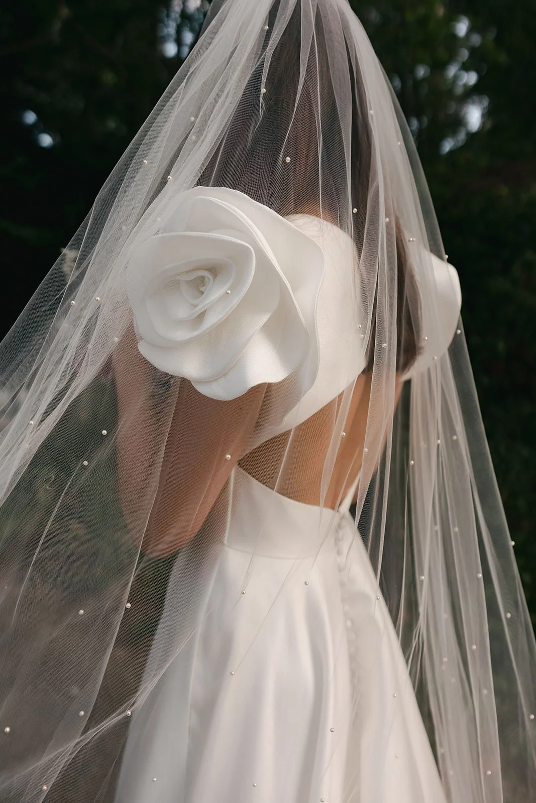 Family-Home-Wedding-Dress-Documentary-Wedding-Photographer-E&J-57.jpg