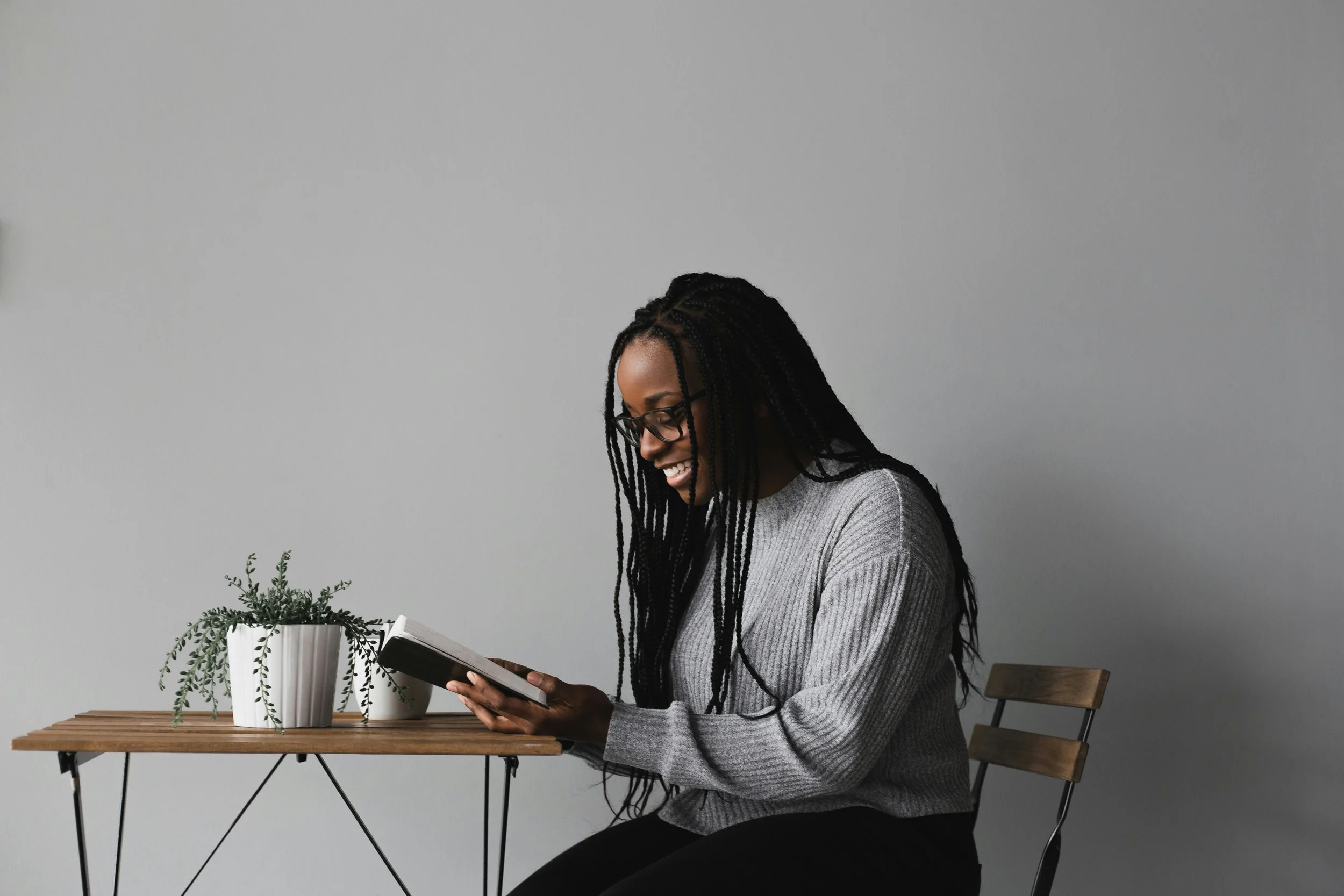 Expert trauma-informed therapy helping New York adults rebuild confidence and emotional stability.