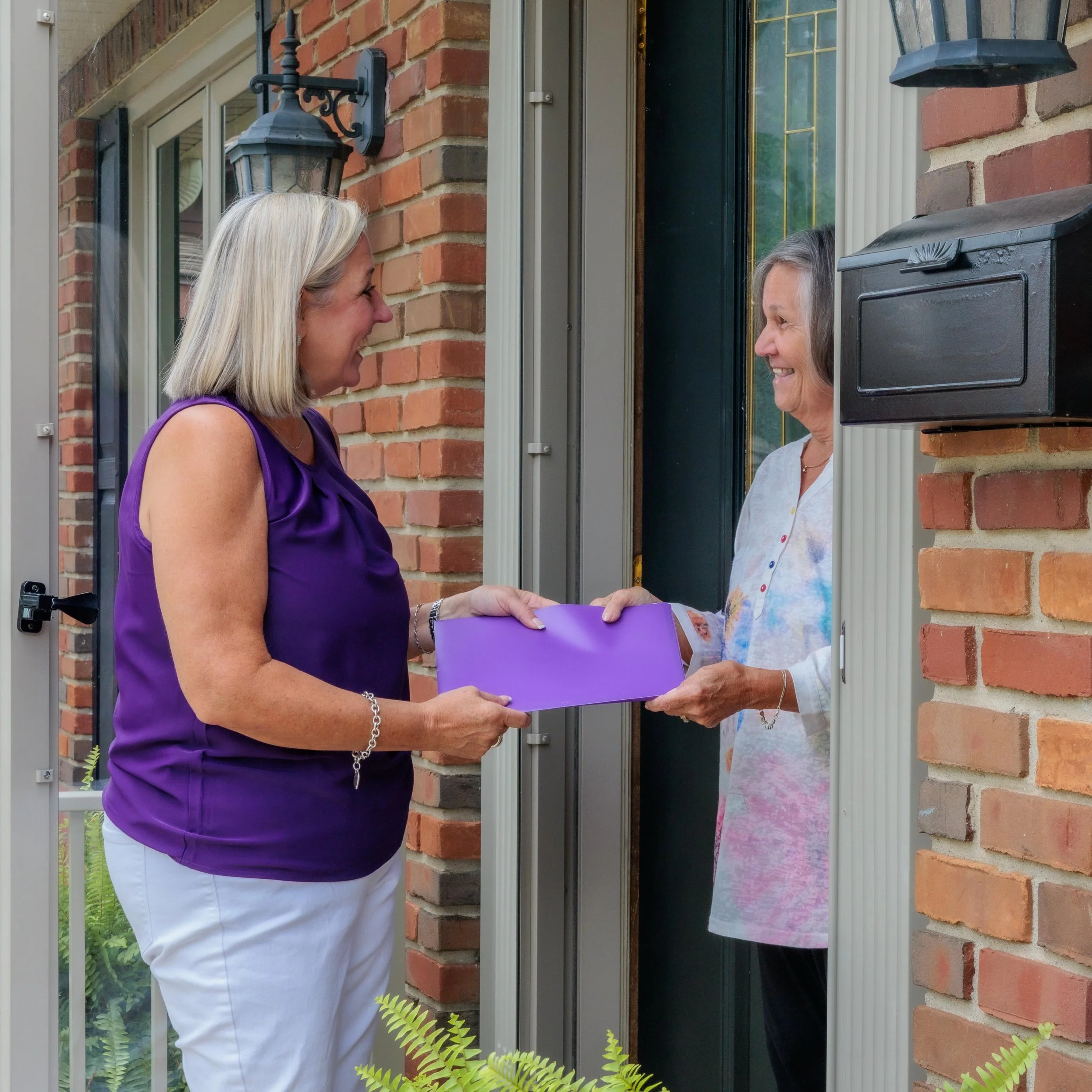 The support for our campaign has been overwhelming, and I&rsquo;m incredibly grateful.&nbsp;
Thank you to everyone who has taken a lawn sign, made a donation, volunteered to knock on doors, shared our message, or simply stopped to offer your support 