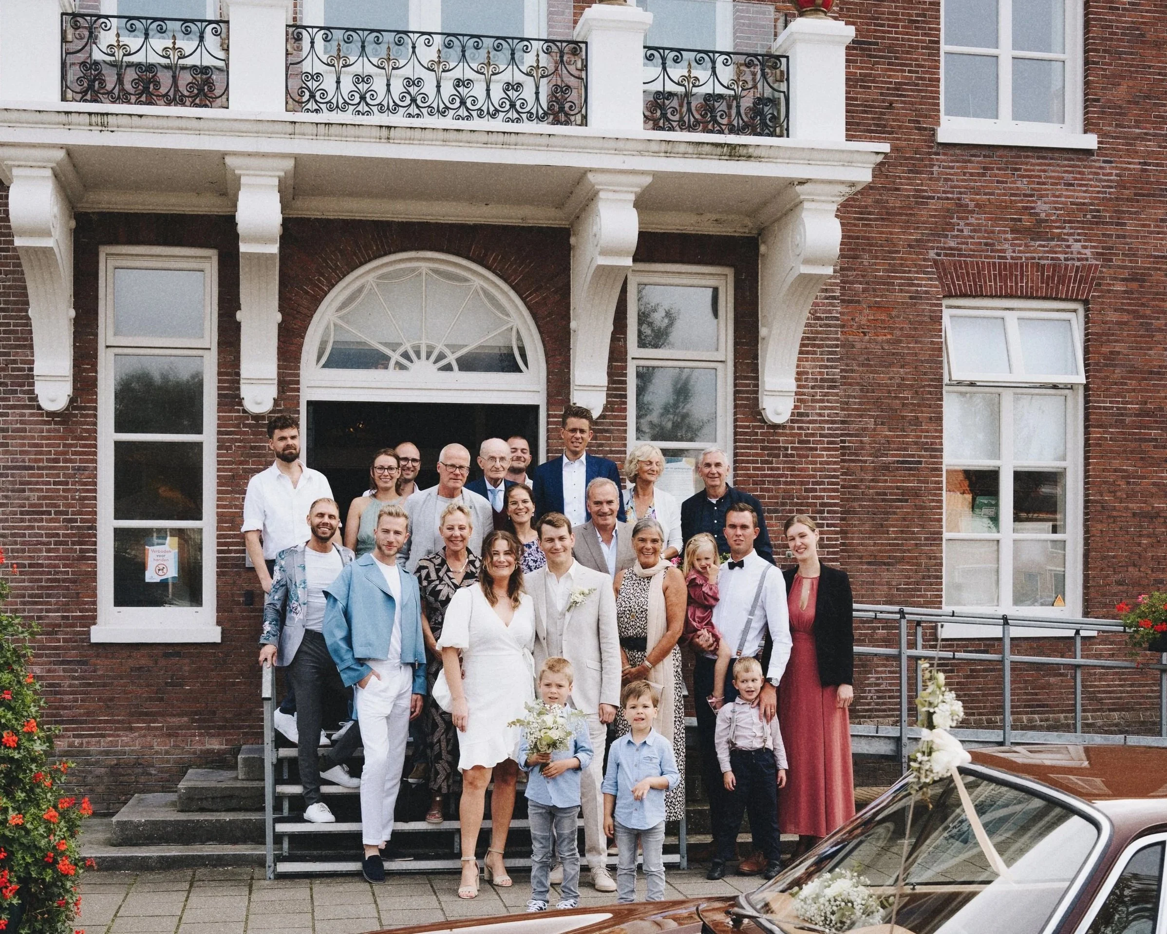 Familieportret bruiloft in Den Helder.jpg