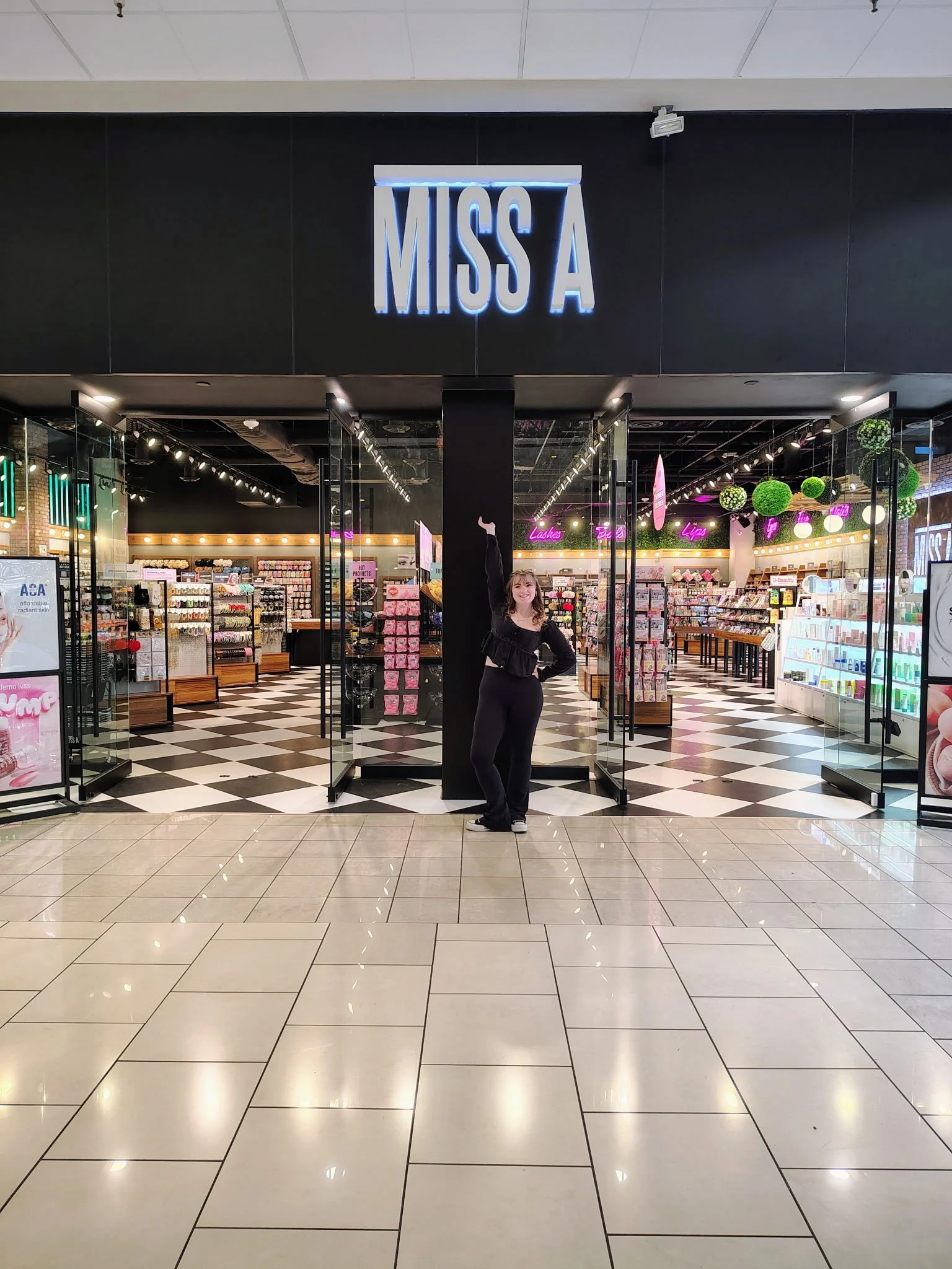 Miss A at Boise Towne Square