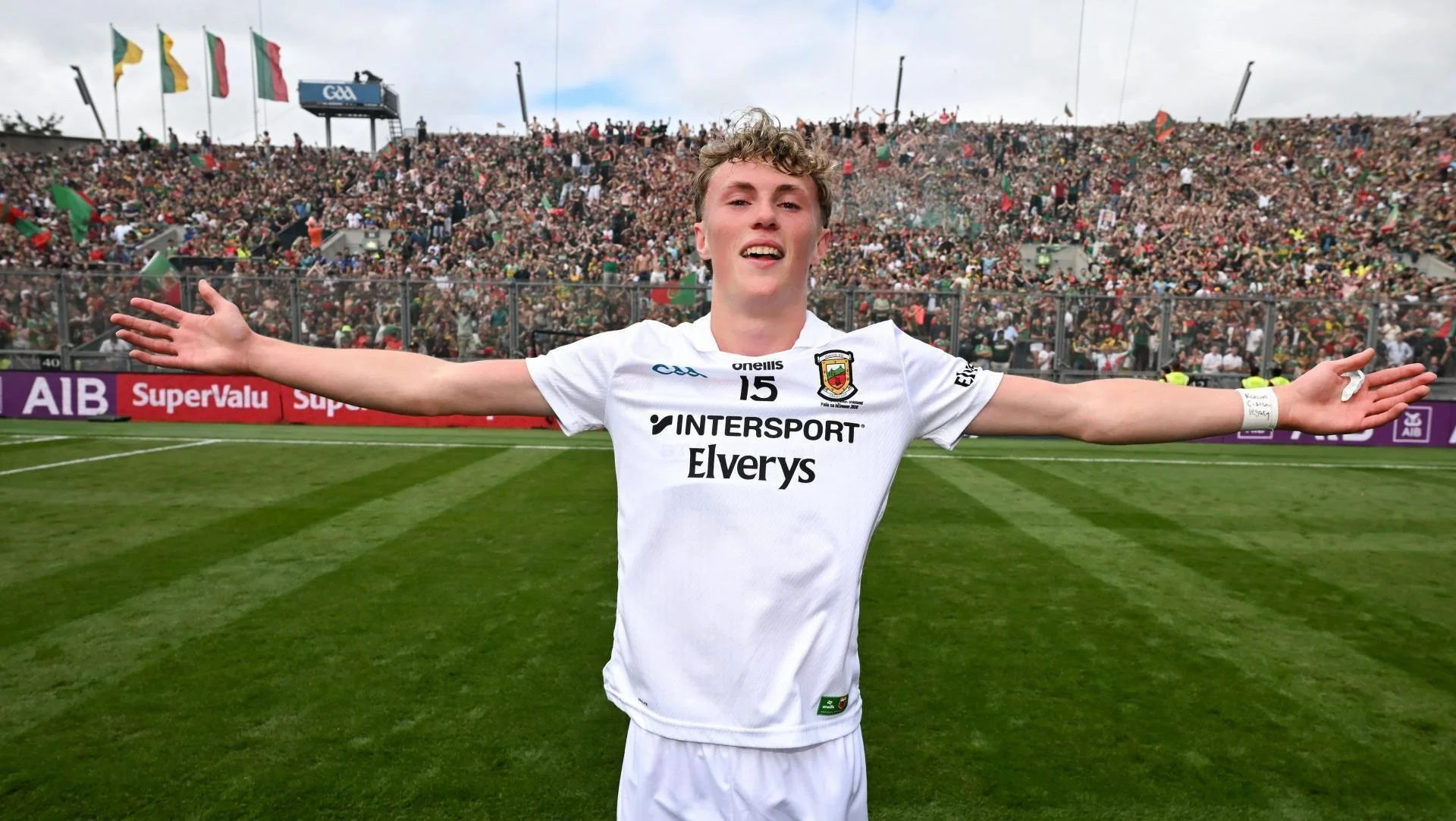 Kobe McDonald’s AFL Earnings Explained as Mayo Star Gets Green Light for Crossmolina Return