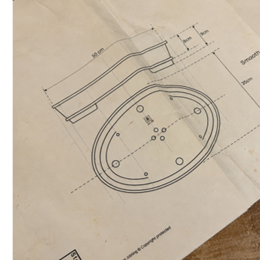 Technical drawing showing the design and proportions of a bonsai pot.