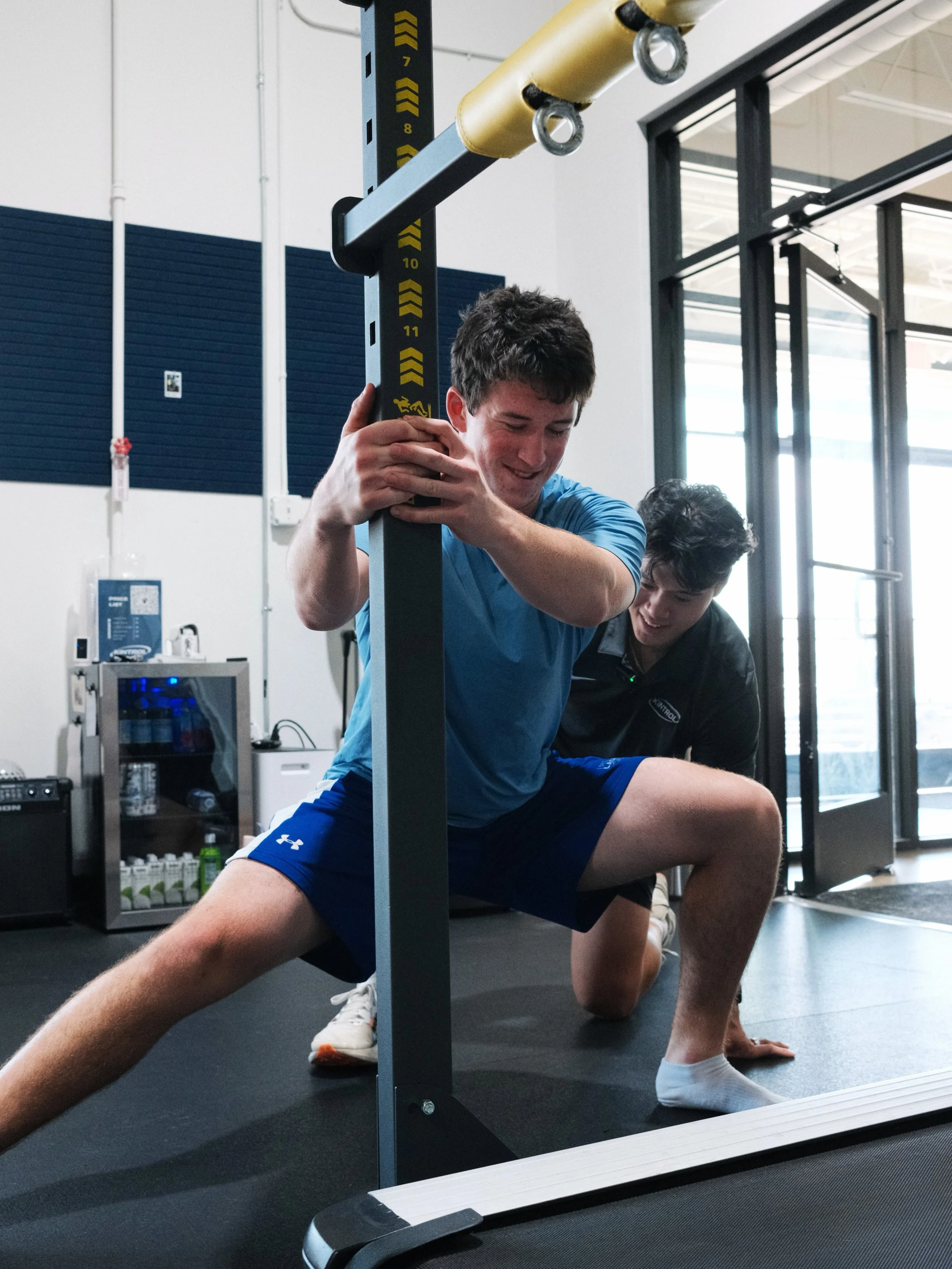 Dr. Do with the stretching and mobility work 🔥

#rehab #athlete #lacrosse #dallas #chiro