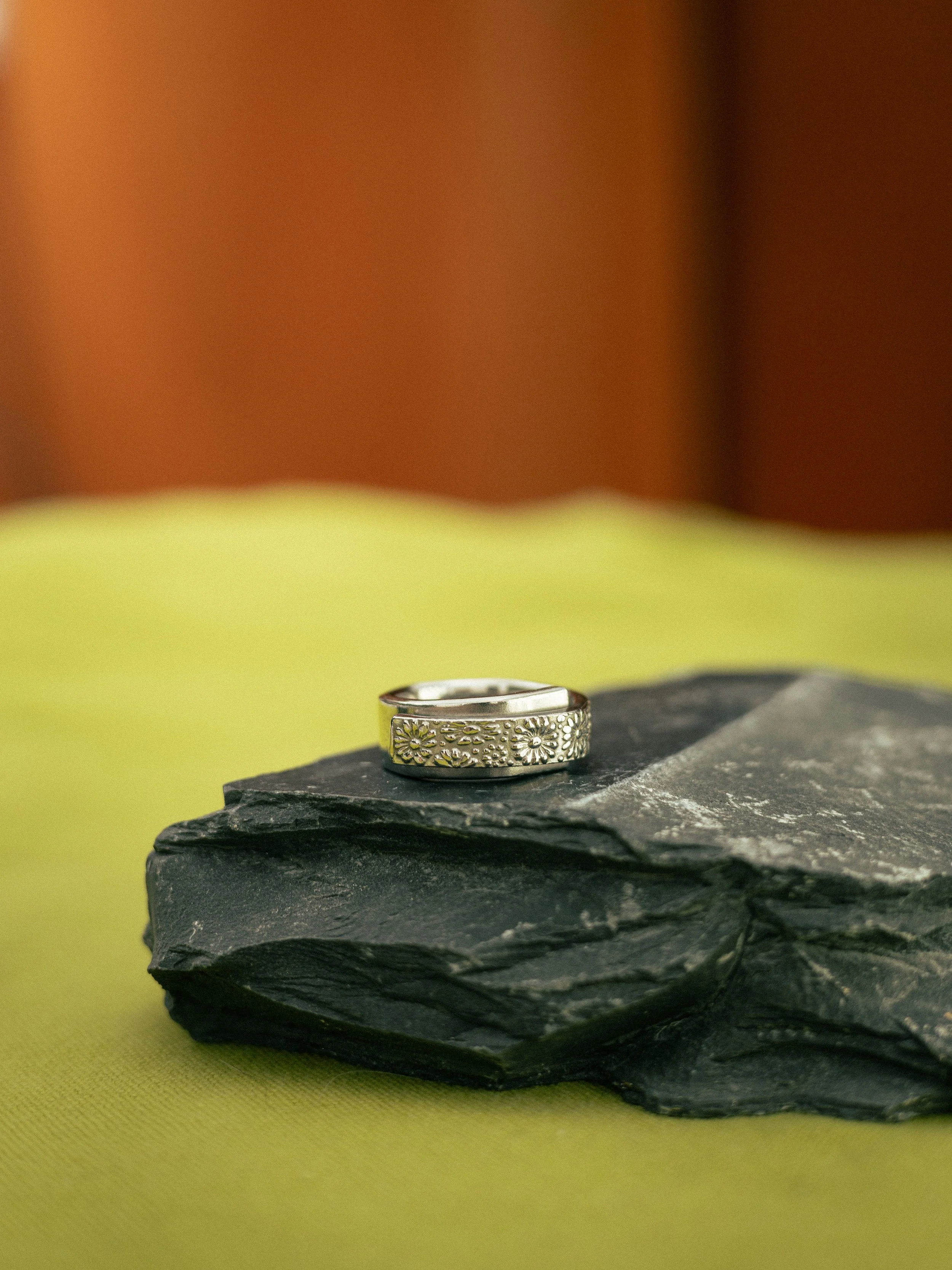 recycled-spoon-daisy-rings3.jpg