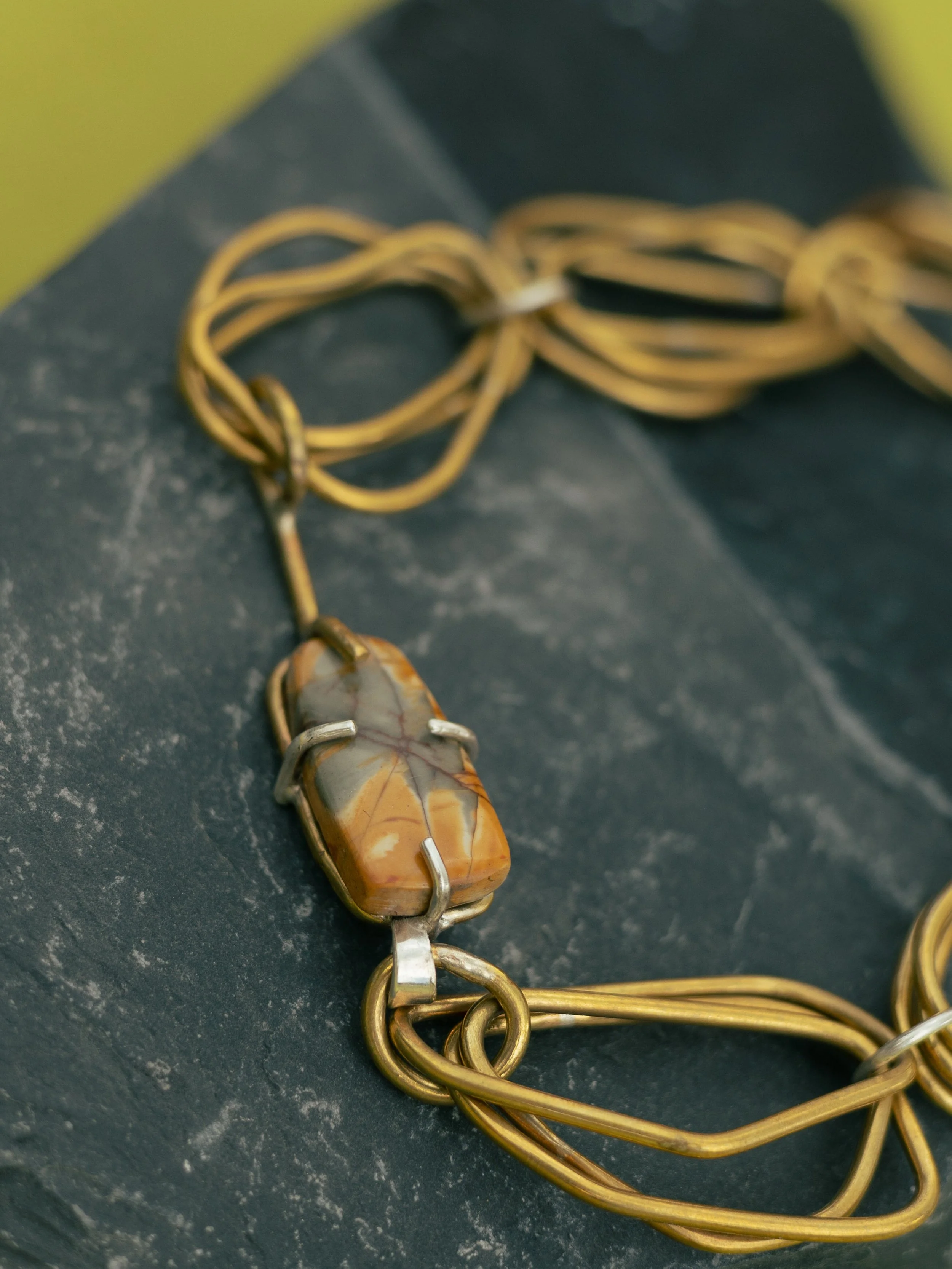 brass-non-conforming-chain2.jpg