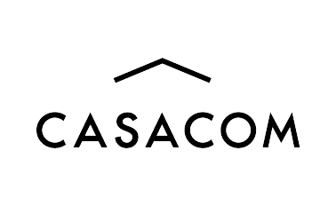 Logo de Casacom avec un toit stylisé au-dessus du nom