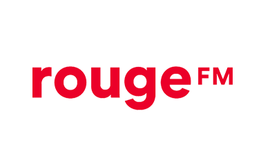 Logo de la station de radio Rouge FM avec un fond noir, texte rouge et blanc.