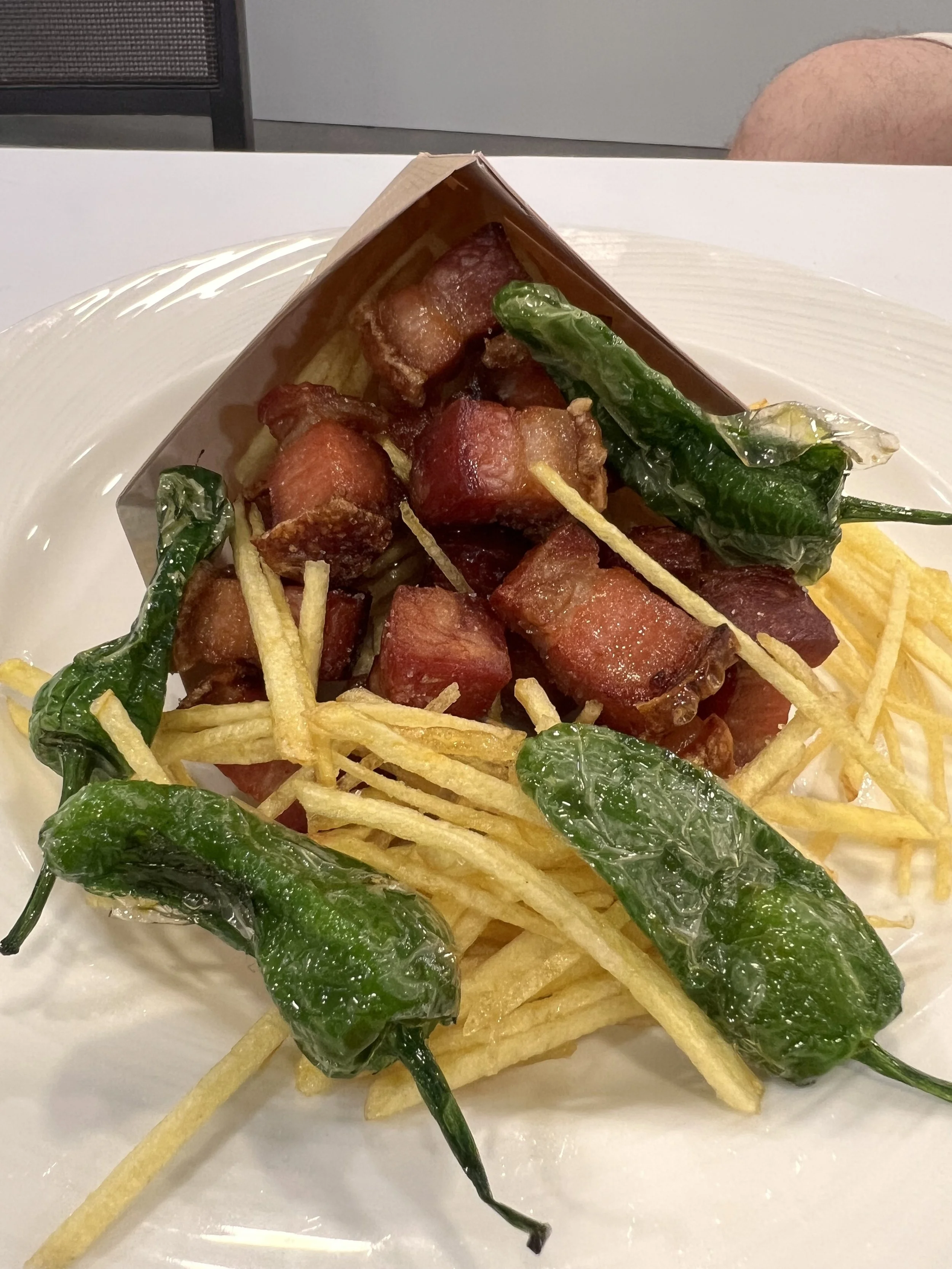 Torreznos con patatas