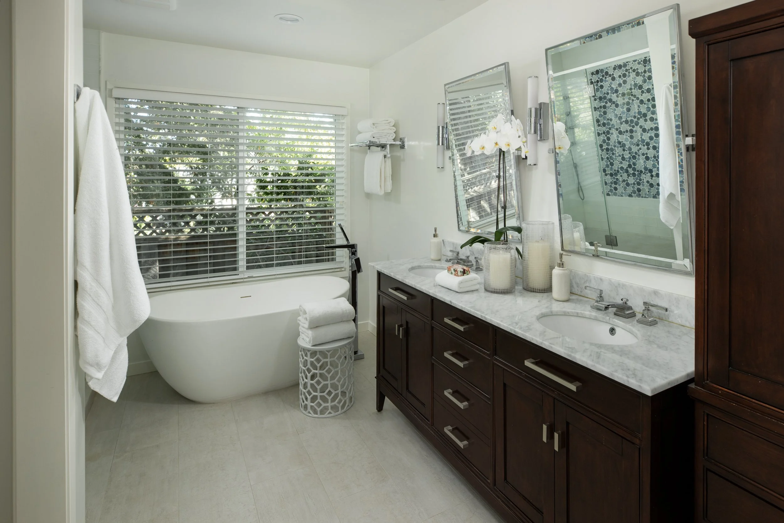 15-Robinhood_Matt_Anello-4541-MLS.jpg