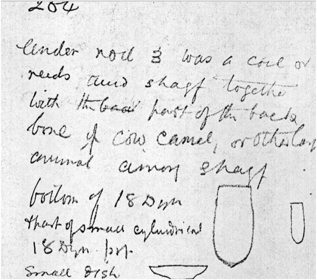 Scan of Reisner’s site notebook: Notes on the contents of tomb 204. © MFA, Boston.