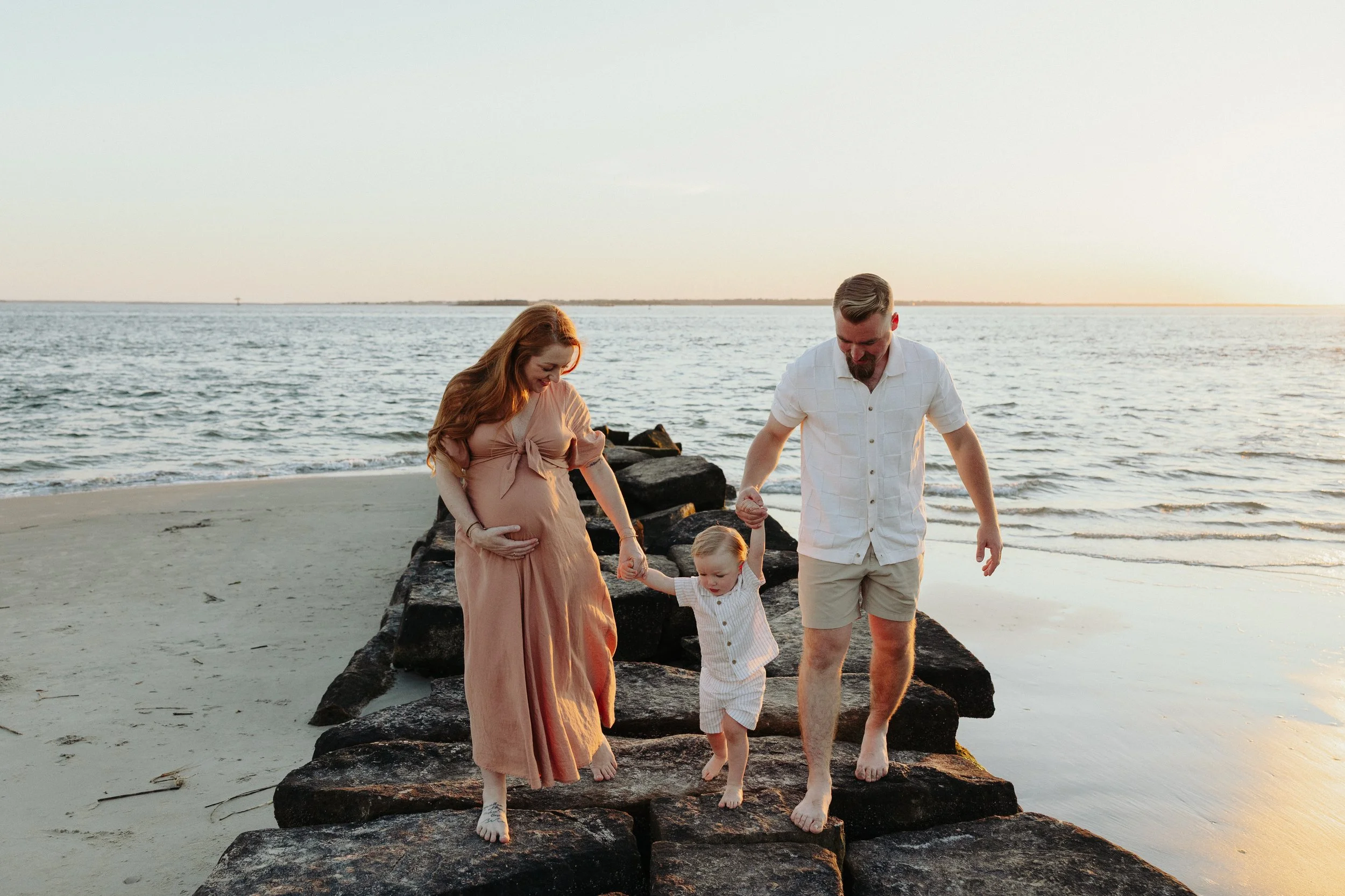 CharlestonBeachPhotographer-15.jpg