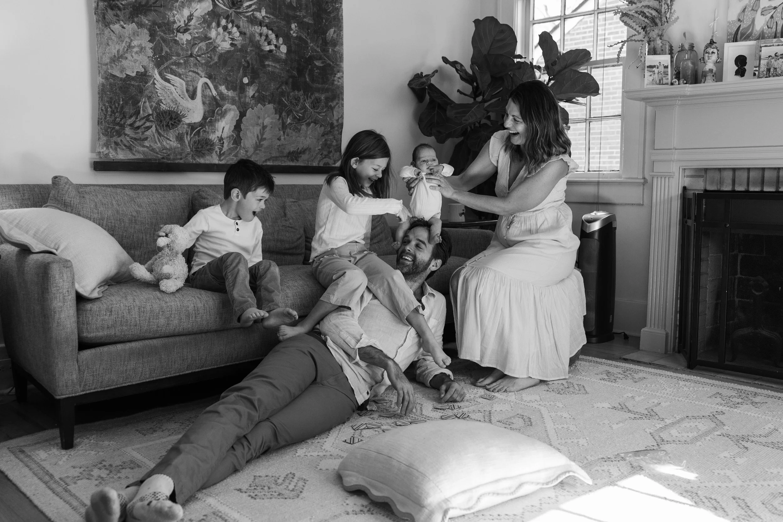 CharlestonCandidFamilyPhotographer-13.jpg